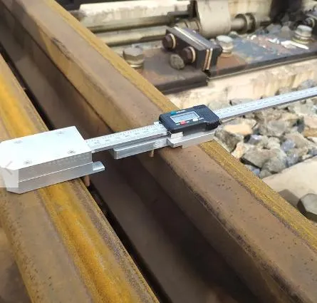 Calibrador de Apertura de Riel - vista 3